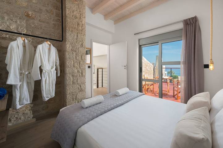Southrock Villas - Villa 3 chambres avec piscine privée (nouvelle inscription pour 2018) in Lachania, Rhodes