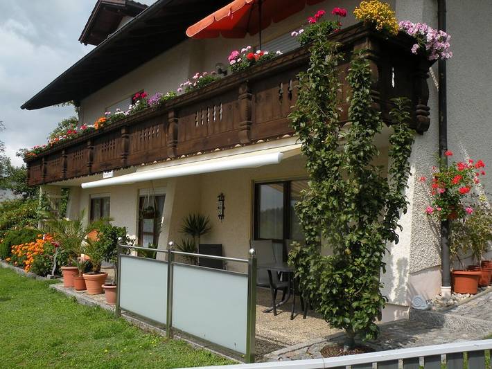 Ferienhaus für 6 Personen, mit Terrasse in Böbrach - 2