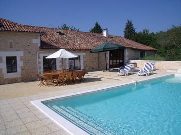Villa pour 12 Personnes dans Mainzac, Charente, Photo 1