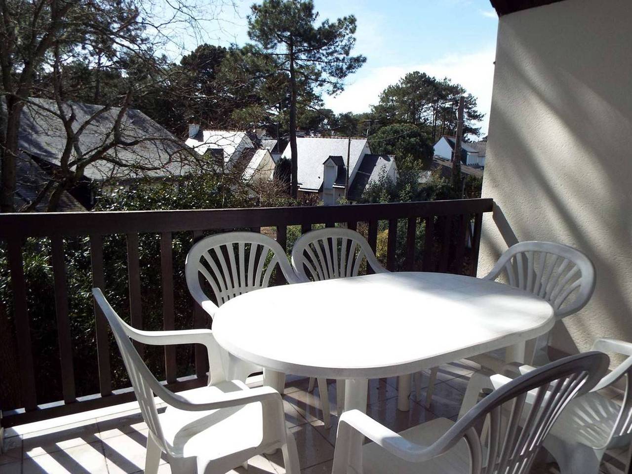 Entire apartment, Duplex moderne à 300m de la plage de Carnac - 6 pers, balcon, Bbq, parking in Carnac Plage, Carnac