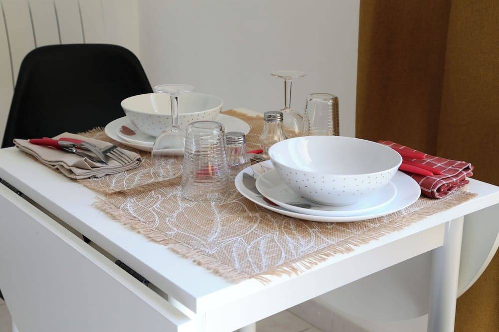 Apartamento entero, Mercure Appartement a 5mns du Centre Ville in San Quintín (Aisne), Aisne