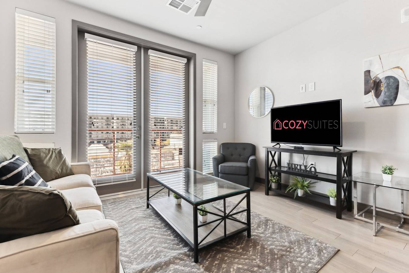 Ganze Wohnung, Cozysuites Phx Roro Gym Pool Pets Parking 16 in Phoenix, Maricopa County