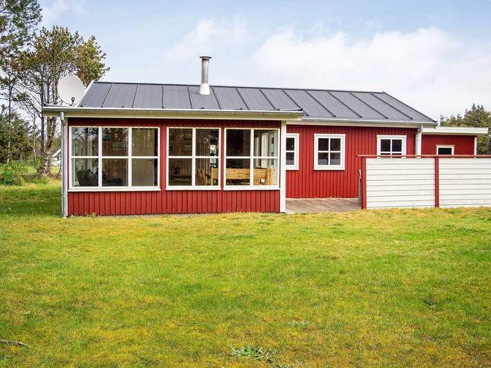 Ferienhaus für 6 Personen, mit Terrasse und Sauna in Vorupør - 4
