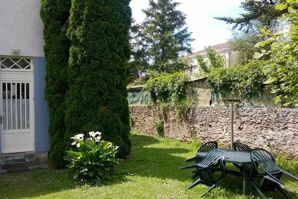 Gite du Presbytere - Uzeste in Uzeste, Région de Langon