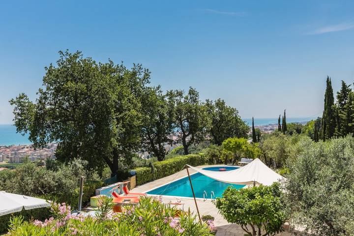 Villa Claudia in Alba Adriatica, Teramo Provinz