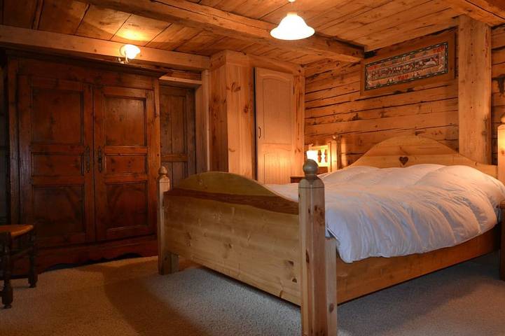 Ganze Wohnung, 145m² Apartment, 8 Pers, Terrasse, Haustiere erlaubt in Notre-Dame-de-Bellecombe, Albertville und Umgebung