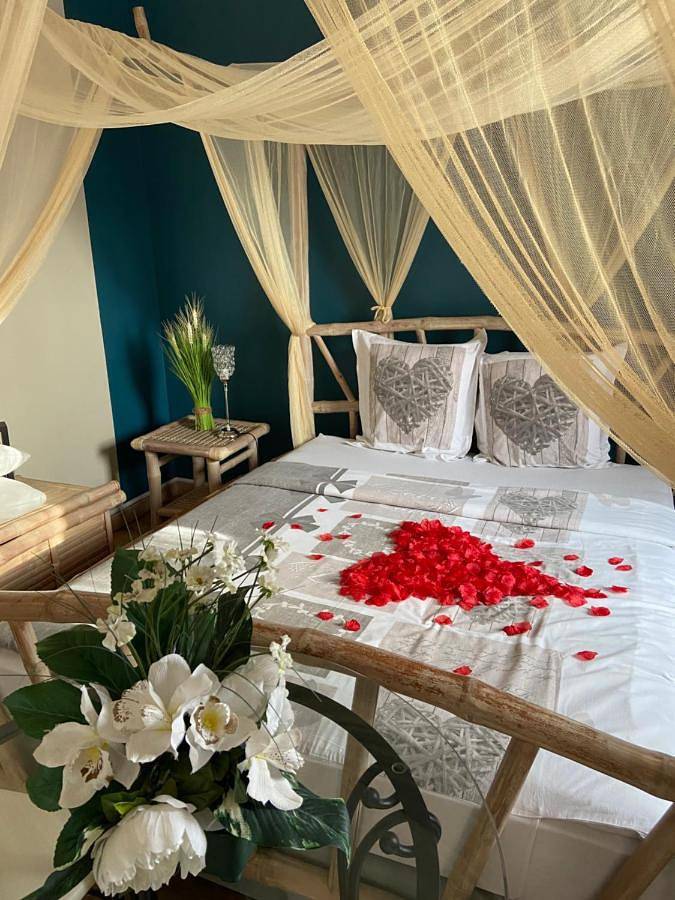 Gîte pour 2 personnes, avec jardin et piscine à Miramas - 3