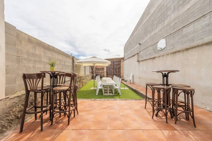 Ferienhaus 'El Petit Maialenc' mit Bergblick und Klimaanlage in Maials, Lleida Provinz