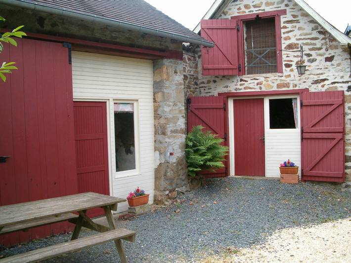 Gîte pour 5 personnes, avec piscine, animaux acceptés en Corrèze
