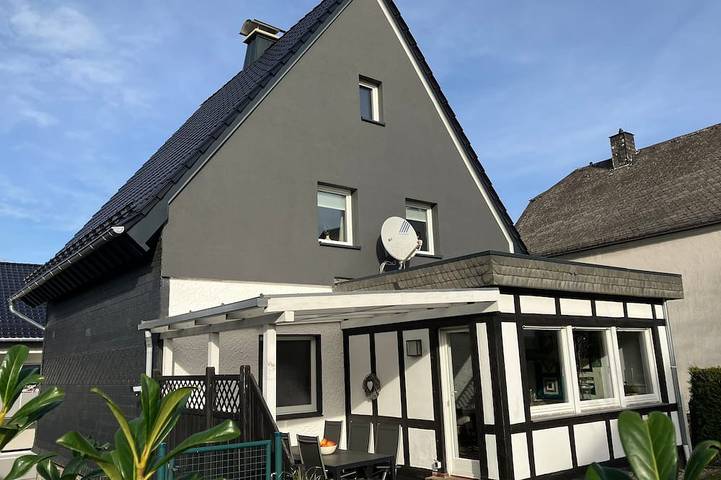 Ferienhaus für 8 Personen, mit Garten in Olsberg