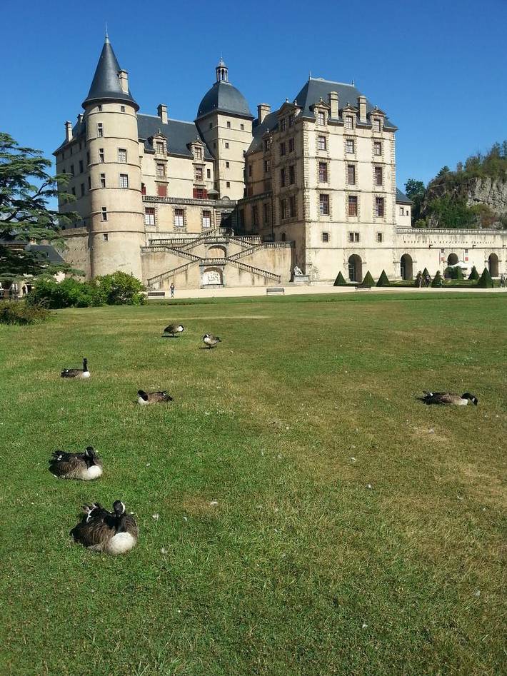 Gîte pour 5 personnes, avec jardin