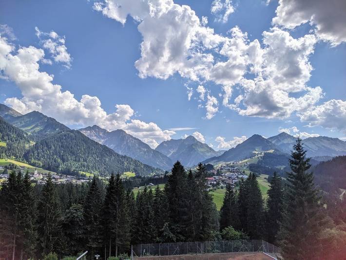 Ferienwohnung für 2 Personen, mit Balkon und Ausblick in Riezlern - 2
