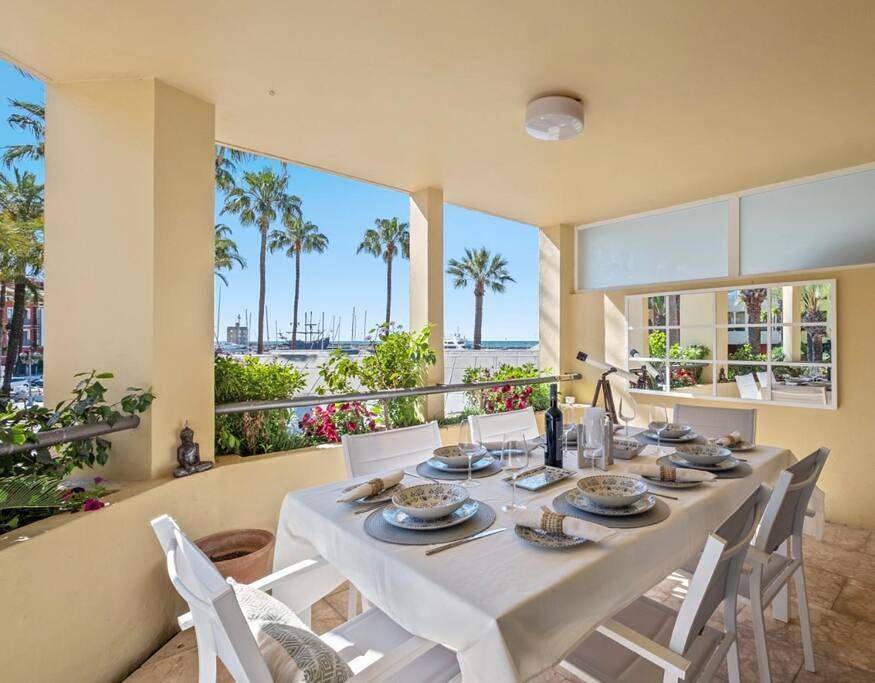 Entire apartment, Three-Bedroom Apartment in Sotogrande, San Roque