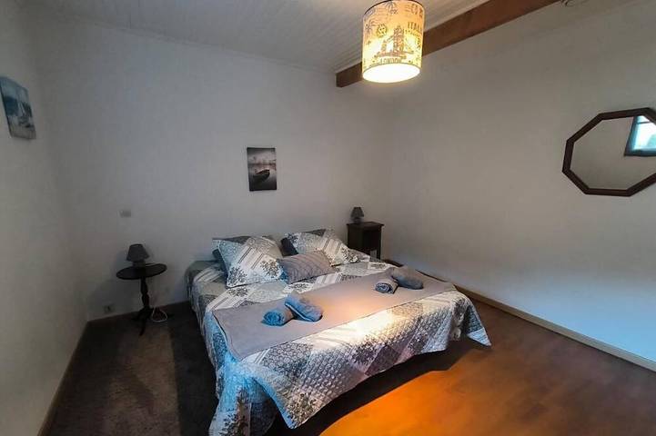 Location de vacances pour 6 personnes, avec jardin à Le Roc - 4