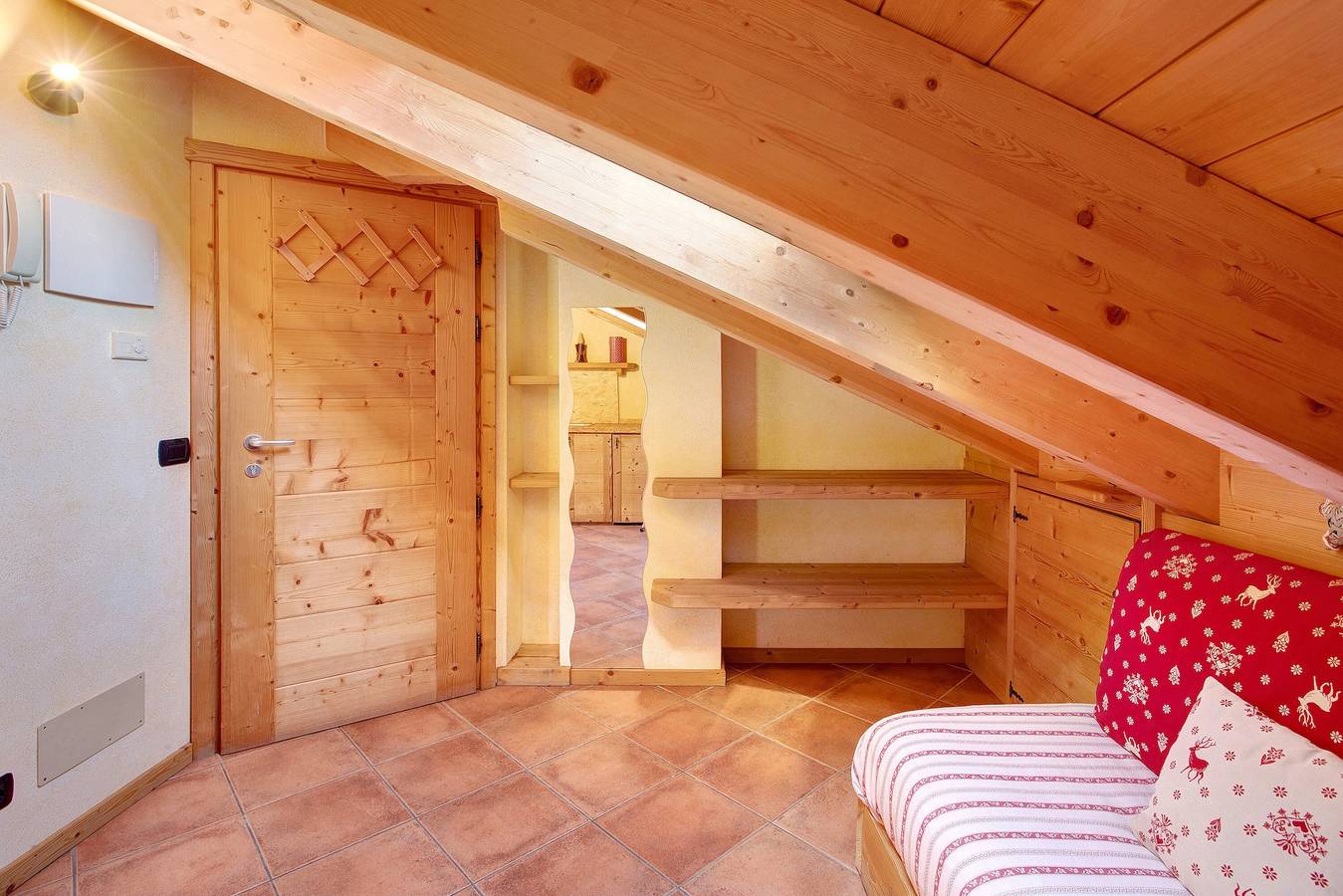 Appartement 'La Baitina app D' met uitzicht op de bergen & Wi-Fi, foto 7