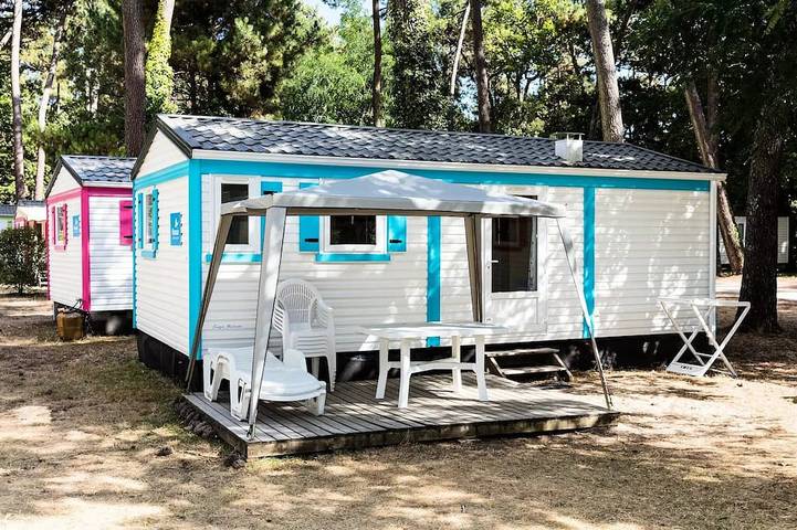 Camping pour 4 personnes à Cadenet