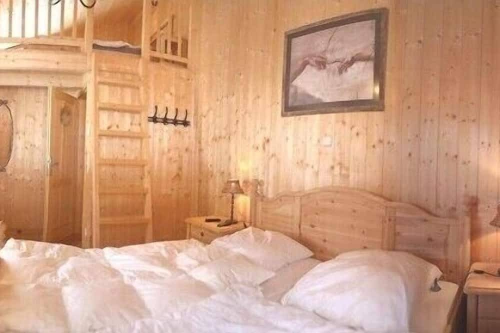Gemütliche Holzhütte auf 1800 m, Sauna, Kachelofen, Top Ausstattung in Reichenau (Österreich), Nockberge