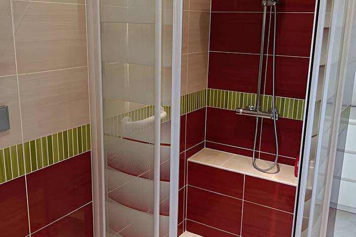 Location de vacances pour 2 personnes, avec terrasse à Bréhémont - 4