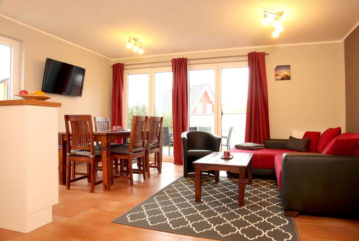 Ferienhaus für 6 Personen, mit Garten und Sauna sowie Seeblick, kinderfreundlich in Mecklenburgische Seenplatte - 3