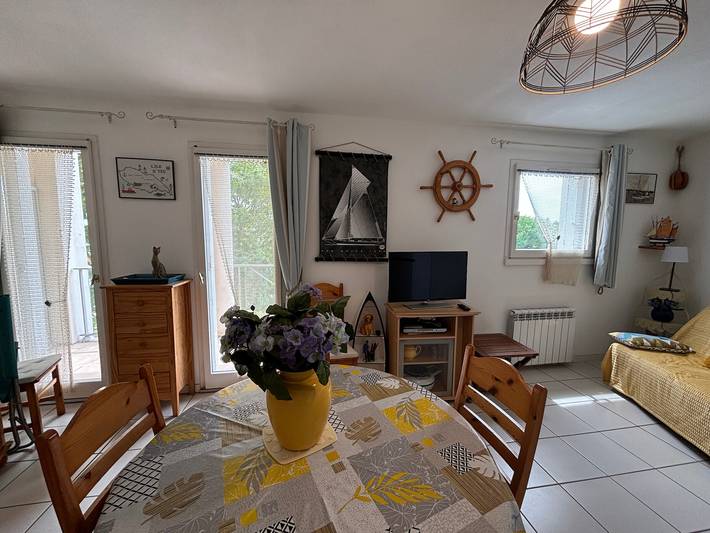Gîte pour 5 personnes, avec balcon dans Port Olona - 2