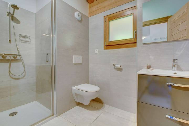 Ganze Ferienwohnung, Altaka 5 - Beautiful 2 bedrooms apartment in Morzine, Les Portes du Soleil