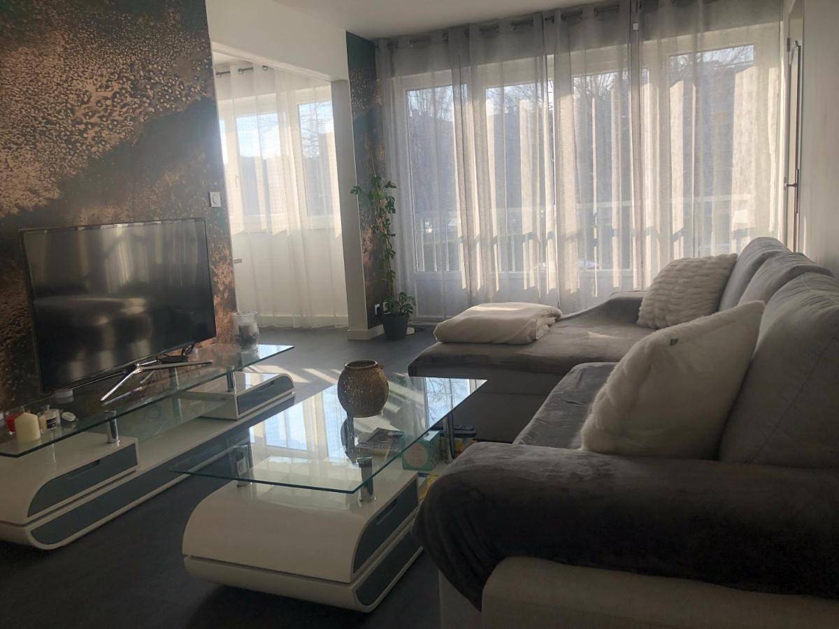 Appartement entier, L'Olivier de Lily in Voiron, Isère