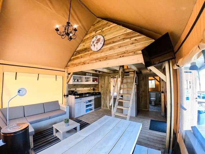 Camping für 8 Personen, mit Seeblick und Balkon/Terrasse sowie Terrasse in Südholland - 4