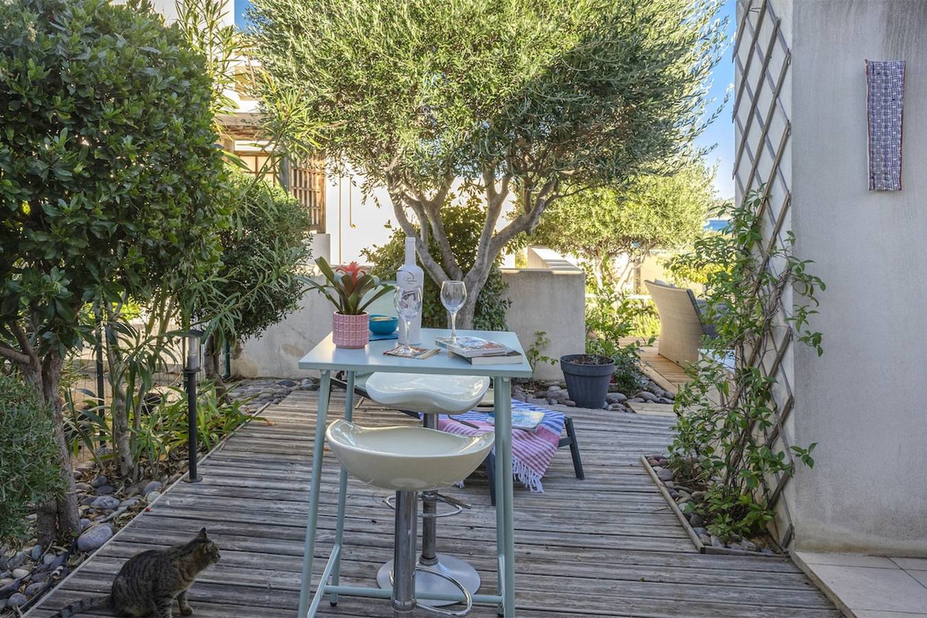 Apartamento entero, Casa Azul Turquesa        in Sant Ambroggio, Lumio