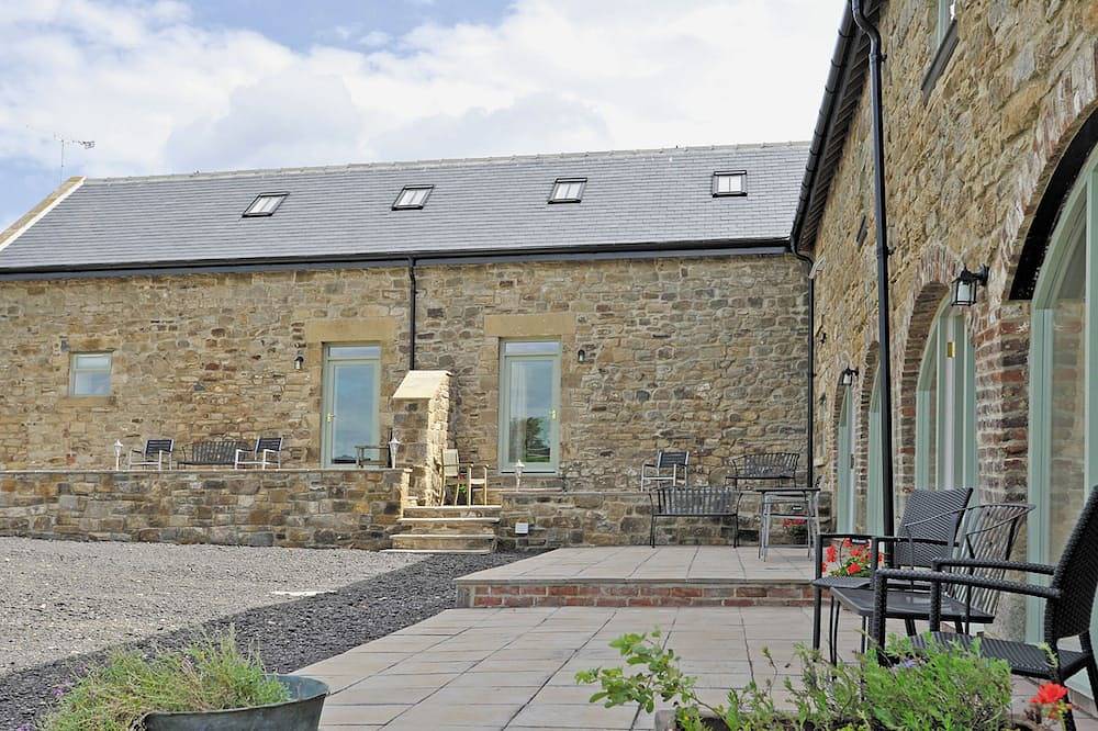 Lapwing Cottage in Gateshead