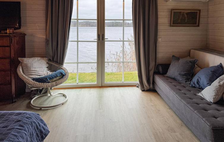 Ferienhaus für 4 Personen mit Seeblick in Tranås, Sommen