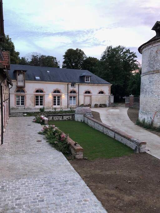 Chateau de Tosny in Tosny, Région de Les Andelys