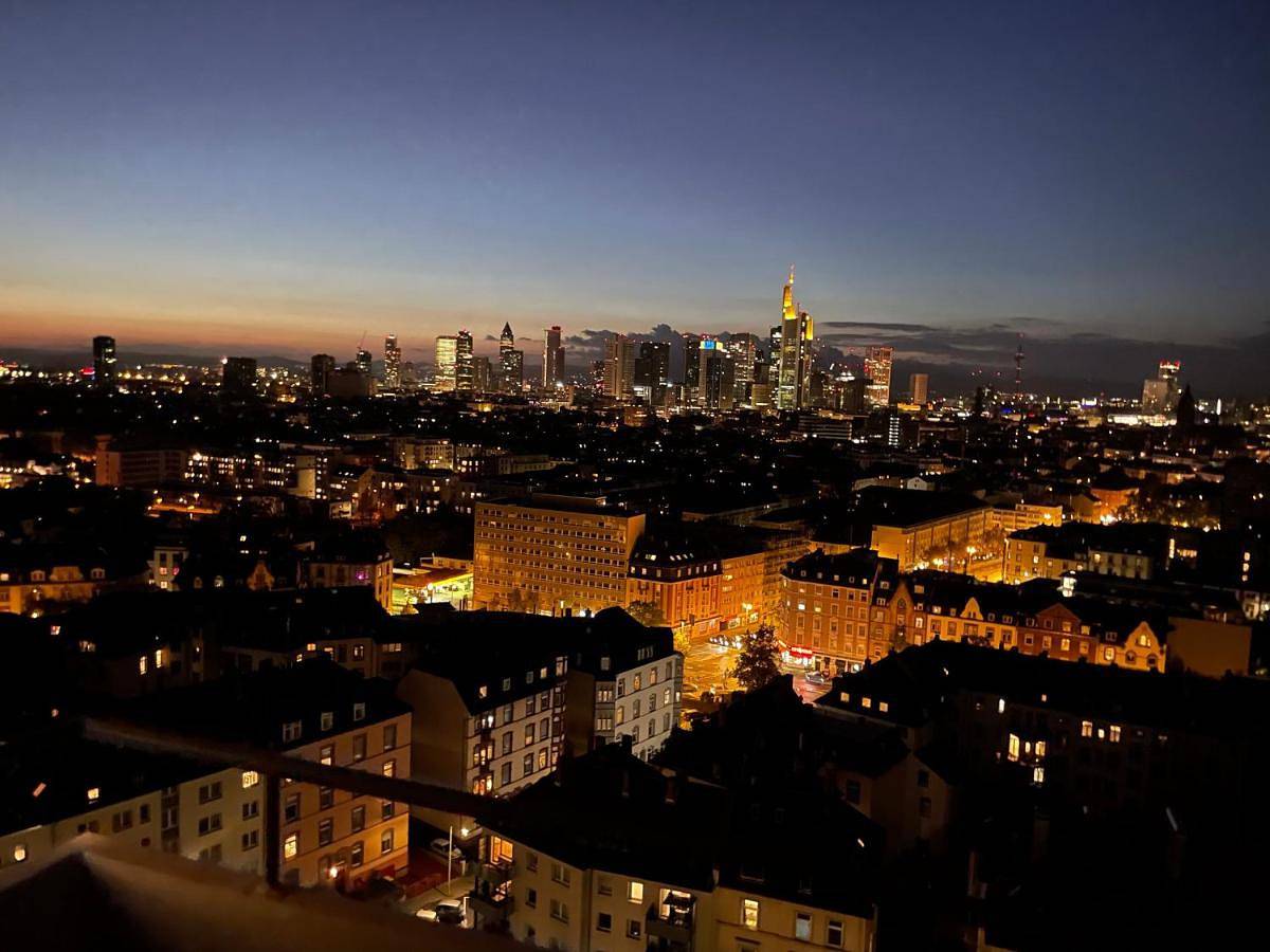 Apartamento inteiro, Luxus Apartment mit Skyline View. in Frankfurt, Hessen do Sul
