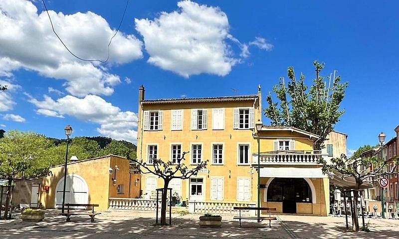 Hôtel de la Loube in La Roquebrussanne, Région de Brignoles