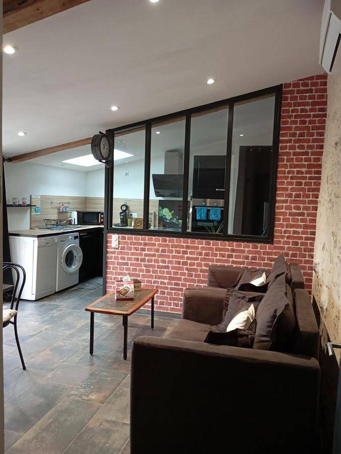 One-Bedroom House in Chantonnay, Région de La Roche-sur-Yon