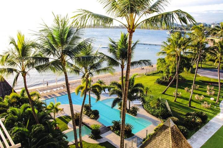 Hôtel pour 6 personnes, avec jardin et vue ainsi que piscine et sauna En Nouvelle-Calédonie