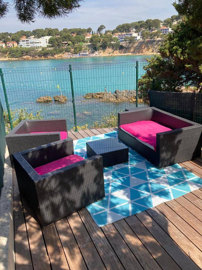 Location de vacances pour 4 personnes, avec vue et jardin dans Plage de Portissol - 2