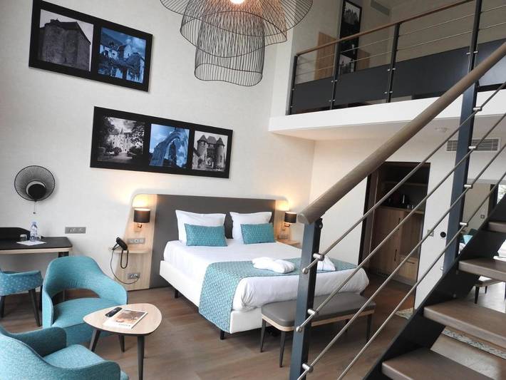Hôtel pour 4 personnes, avec jardin et piscine