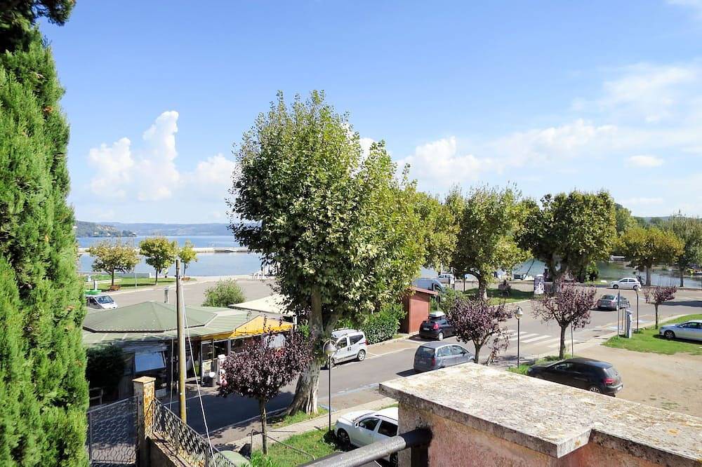 Apartamento entero, Amalasunta by Interhome in Marta, Lago de Bolsena