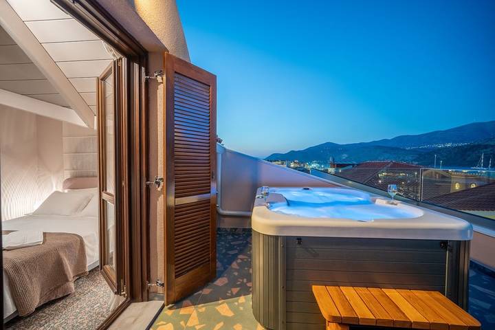 Hôtel pour 4 personnes, avec balcon et jacuzzi dans Argostóli - 4