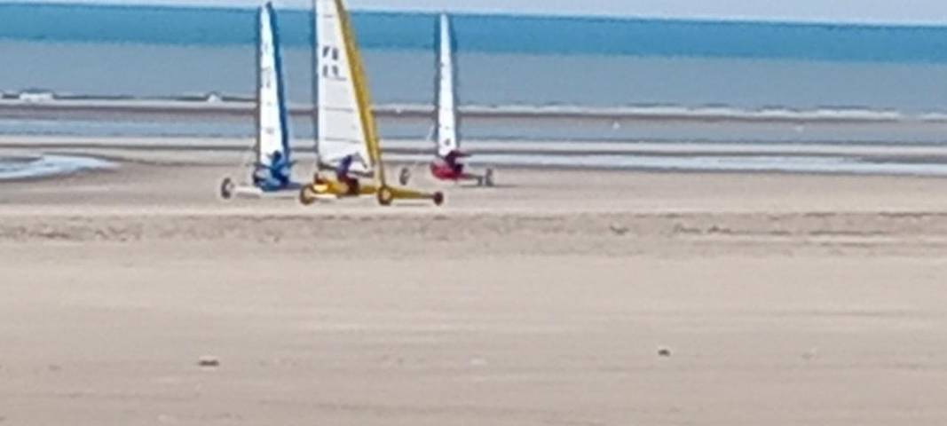 Gîte pour 4 personnes, avec vue et balcon dans Sainte Cécile Plage - 2