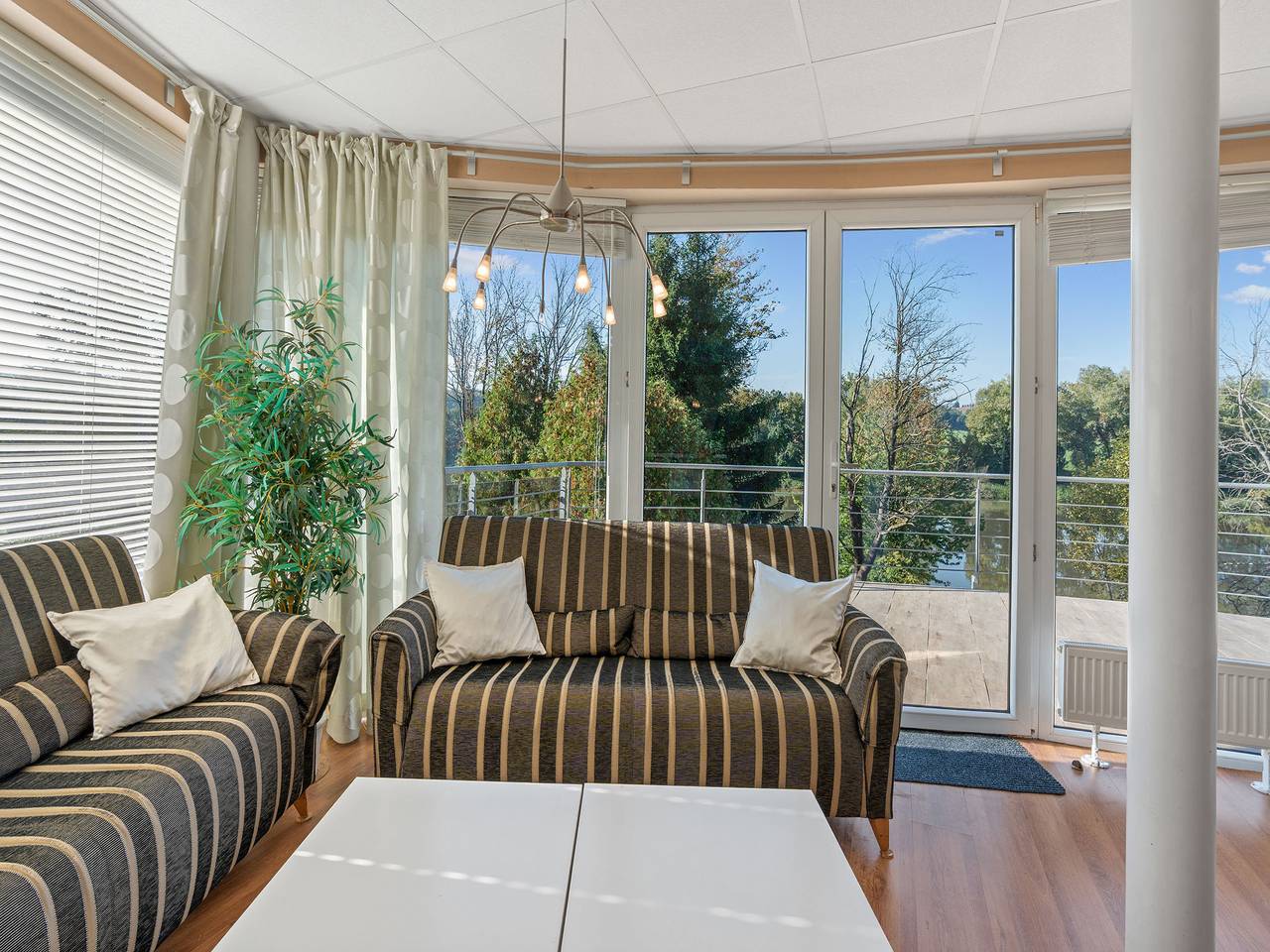 Entire apartment, U Rybníka in Stříbrná Skalice, Prague East