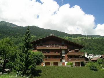 Gîte pour 5 personnes, avec balcon à Champéry