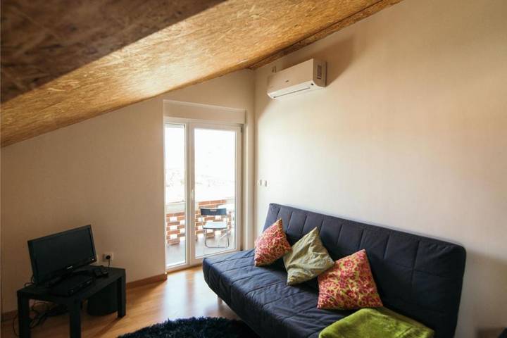 Gîte pour 5 personnes, avec piscine ainsi que jardin et terrasse dans Ponte de Vagos - 4