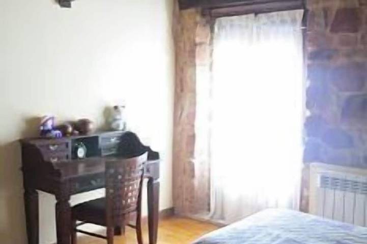 Das Steinhaus des Dorfes für 10 Personen in Hontoria del Pinar, Burgos Provinz