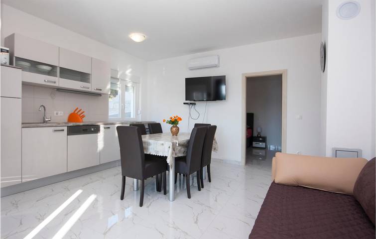 Ferienwohnung für 5 Personen, mit Terrasse und Garten in Kroatien - 4