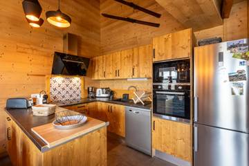 Holiday Home for 10 People in Font-Romeu-Odeillo-Via, Pyrénées-Orientales, Photo 3