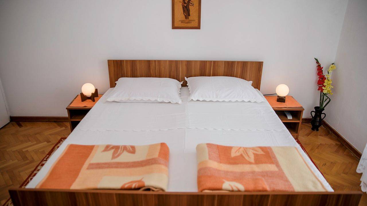 Ganze Ferienwohnung, Zimmer für 3 Personen (16 m²) in Rab in Palit, Rab
