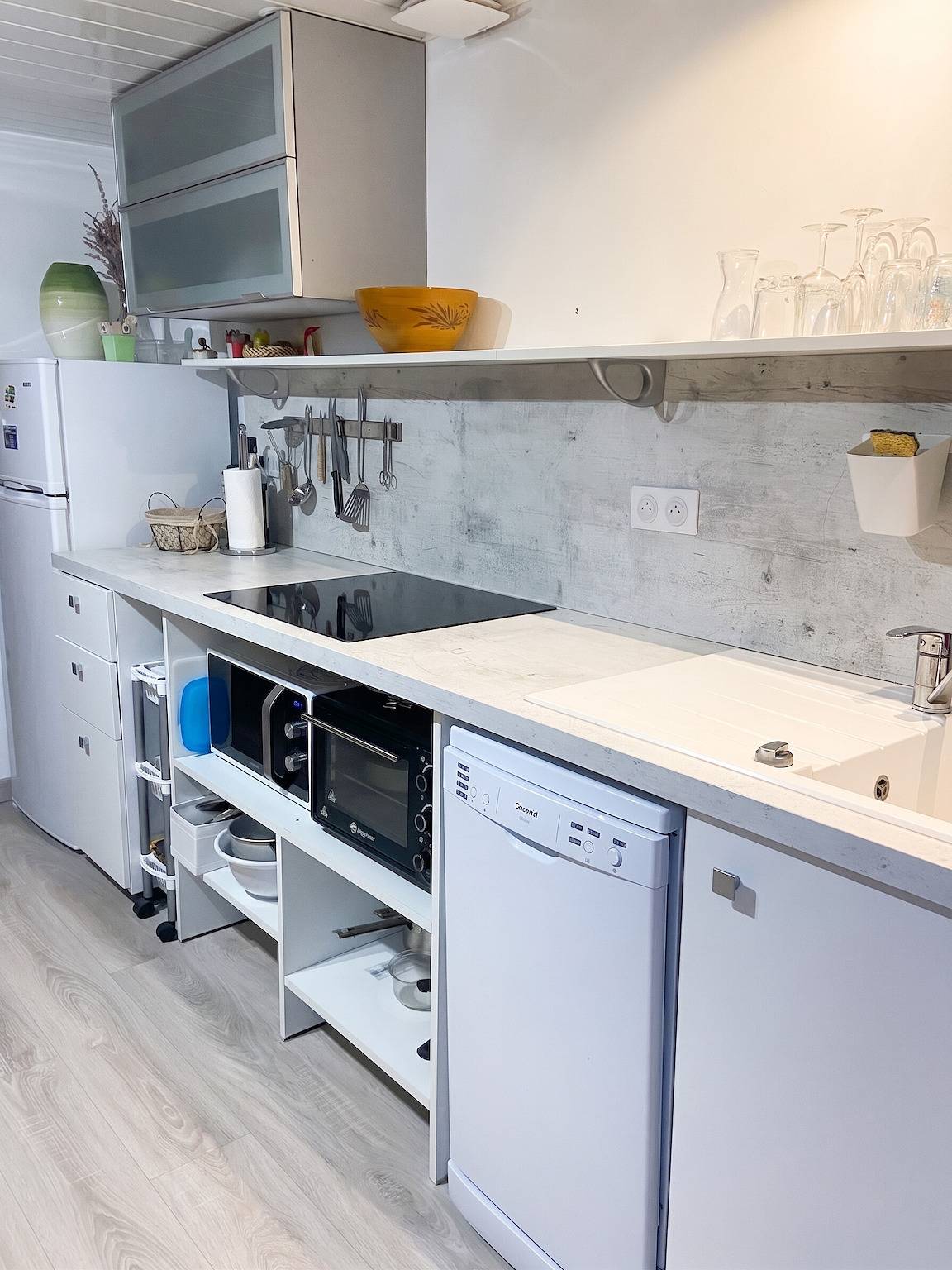 Appartement entier, Appartement rénové à Lapte avec terrasse 40 m² in Lapte, Haute-Loire