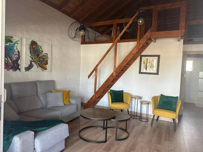 Chalet para 8 personas, con piscina además de jardín y vistas en La Palma - 2