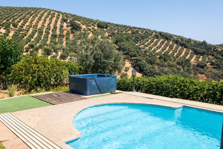 Chalet para 21 personas, con Jacuzzi y Terraza además de Jardín y Piscina en Provincia de Granada - 3